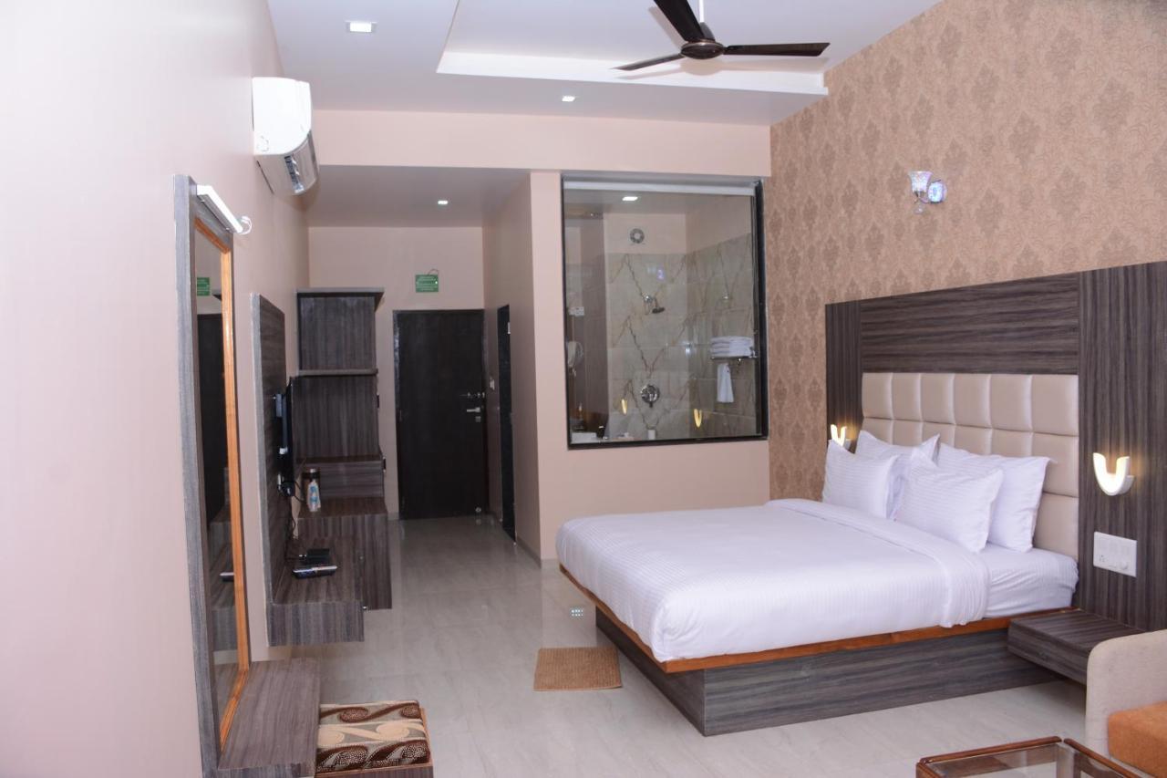 Ratnaa Resort Khamshet Exterior photo